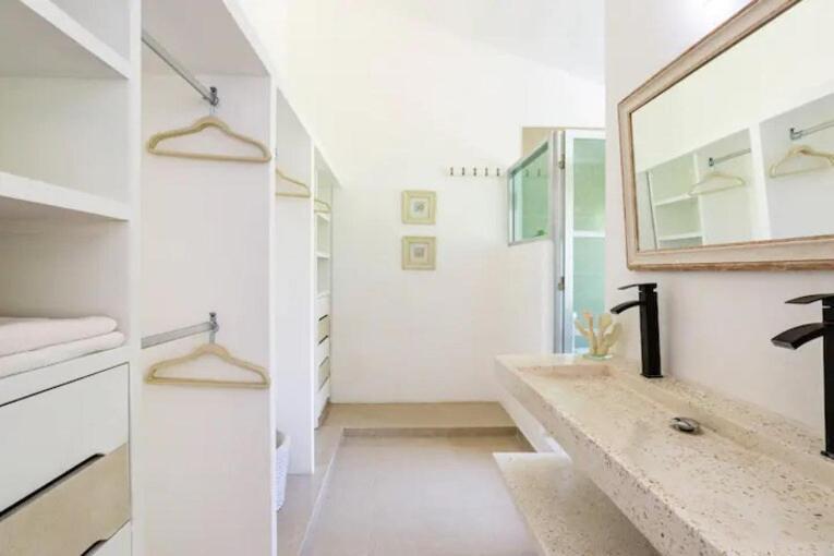 Lux 4br Playacar With Pool