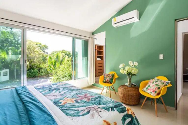 Villa Lux 4br Playacar With Pool