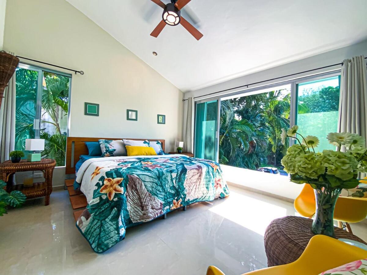 Lux 4br Playacar With Pool Villa